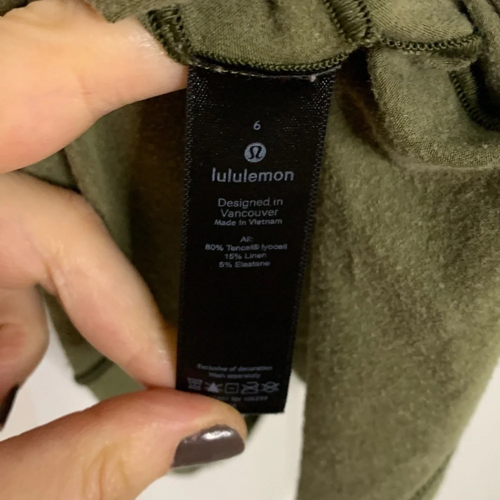 LULULEMON tank top 6 - Picture 6 of 6